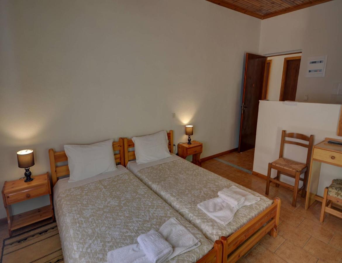Mikeys Apartments Paleokasztríca Kültér fotó